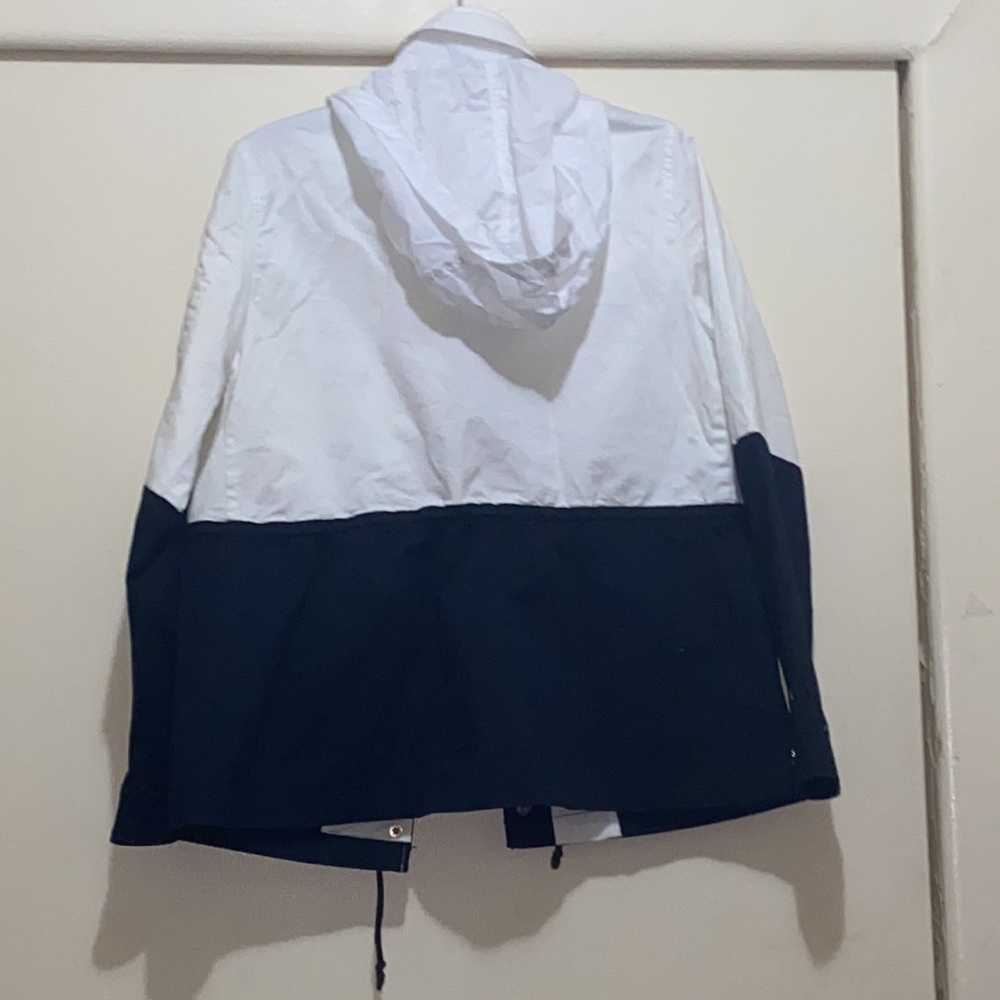 Jacket - Picture 3 of 9